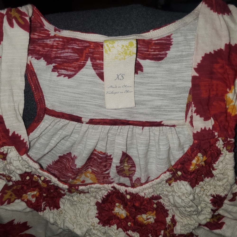 Cute Floral Racerback Tank Top - Picture 2 of 6